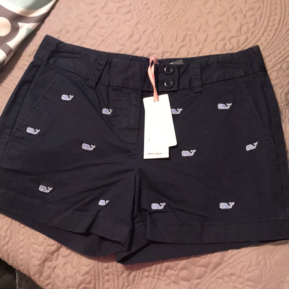 NWT: Vineyard vines whale dayboat shorts